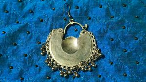 Black Metal Sliver Earring