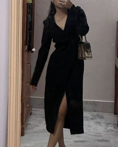 Chic Black Midi Dress