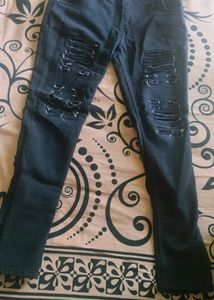 Black Low Waisted Jeans For Women 😉