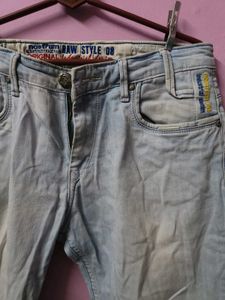 Light Wash Denim Jeans