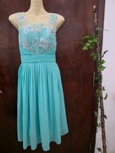 Elegant Teal Midi Dress