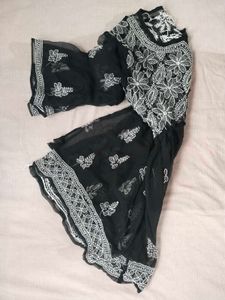 Black Embroidered Chikankari Kurti