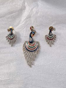 AD Pendent Set