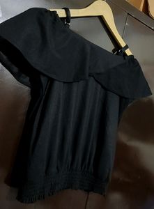 Black Top For 6-8 Year Girl 30 Bust