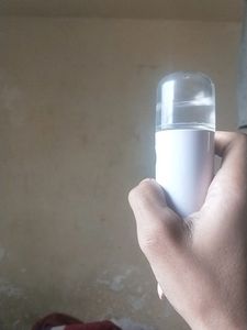 Nice Time Bottle Battery Backup One Hour Charging Time 30 Minutes