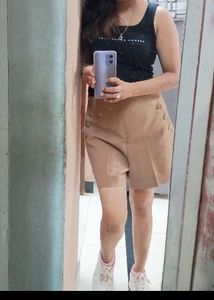 Sale !!!Zara Tan Button Shorts