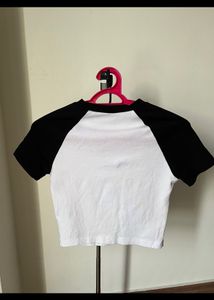H&amp;M Crop Top