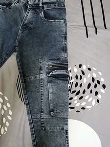 Stylish Cargo Jeans