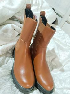 Brown Chunky boots