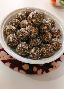 Homemade Seeds Dates Laddu