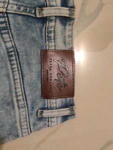 Light Wash Skinny Jeans