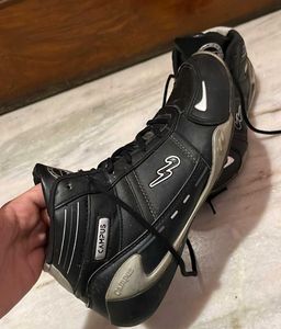 Basketball Sneakers Campus