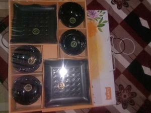 Crockery Set
