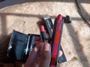 2 Set Lipsticks