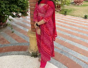 Nyra Cut Kurta Set