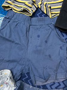 8 Short Pants
