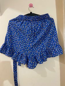 Skort PRICE DROPPPP
