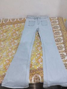 Flared Jeans