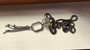 Silver jewellery bundle