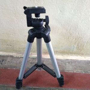 Aluminum Alloy Adjustable Tripot Stand without Phone Holder