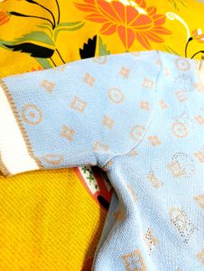 Korean Vintage Style Patterned Knit Top