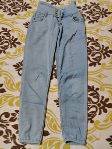 Light Blue Skiiny Jeans