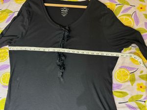 Old Navy Black Ruffle Top XXL