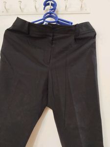 Black Pant