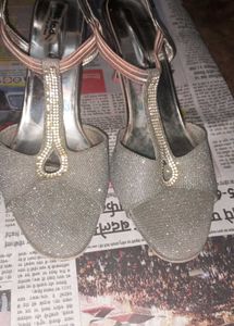 A Pencil Heel
