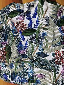 Women Green Floral Prints Cotton Mix Casual Top
