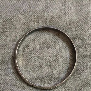 Vintage Floral Bangle