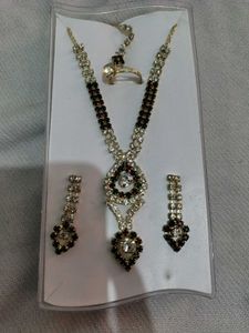 Elegant Jewelry Set 2