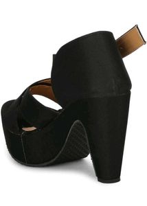 Chic Black Platform Heels