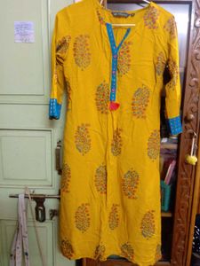 Avaasa Kurti