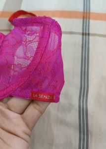 La Senza Net Bra..32D