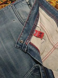Light Wash Denim Jeans