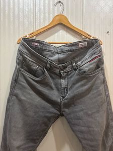 Men&#39;s Gray Denim Jeans