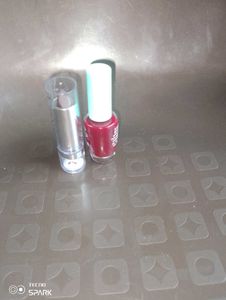 Lipstick &amp; Nail Polish Set
