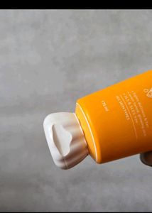 Dot & Key Vitamin C Face Wash
