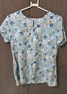 Comfortable Top