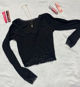 Lace Trim Long Sleeve Top