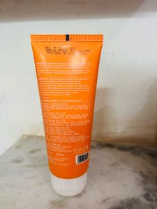 Dot &amp; Key Mango Facewash