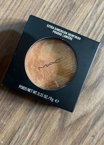 MAC HIGHLIGHTER