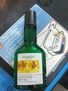 Vaadi Herbals Body Oil