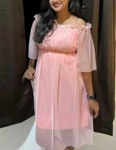 Pink Off-Shoulder Dress 💗