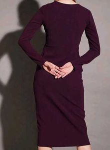 Women Bodycon Dress with Cut-Out