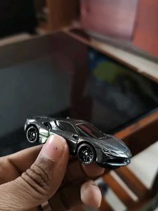Ferrari SF90 uncarded Hot wheels