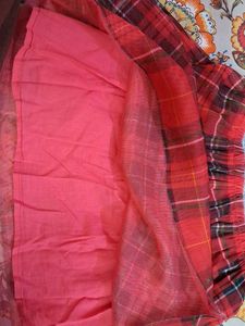 Kids wear skirt