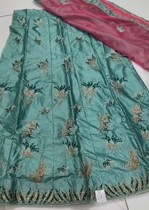 Elegant Lehenga Choli Set