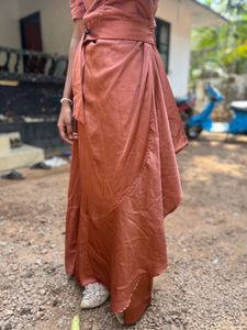 Beautiful Vintage Brown Bridal Typ Gown